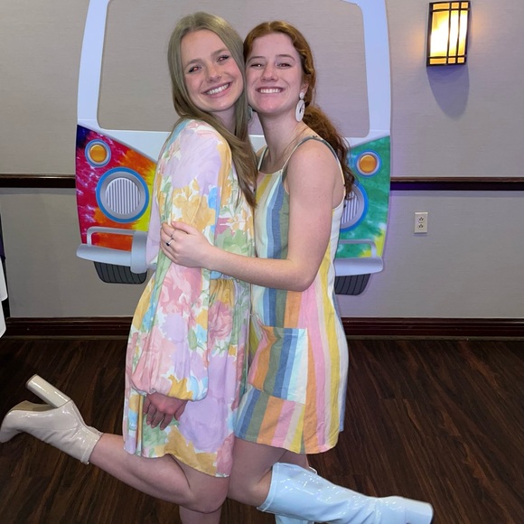 Meet your Posher, Anna - Picture 4 of 4